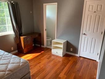 Furnished room available in Menlo Park, next to Meta HQ campus 1