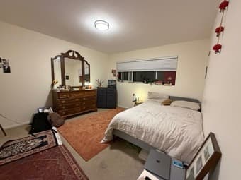 Private room & bathroom in Palo Alto - Available in March 2