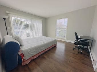 Room Available Mountain View – March Move-In (Vegetarian Female Only) 2