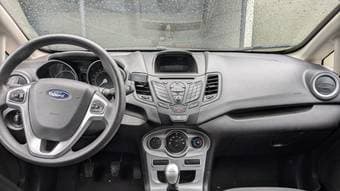 2017 Ford Fiesta SE 1.6 – Manual – Black – Clean Title - Moving Sale 3