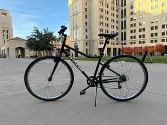 Selling bike in great condition - $200 - Pick up end of March 1