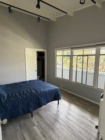 Entire fully furnished 2BR/1B apartment near Stanford 4