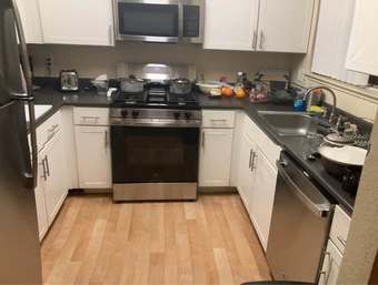 Bedroom with attached bathroom 4