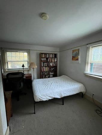 Rooms available! Palo Alto downtown - Right outside Stanford campus 2