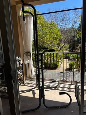 Pull up and dip bar 1