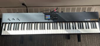 Studiologic SL88 Grand MIDI keyboard 3