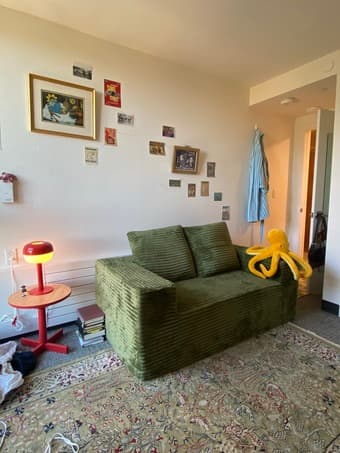 Summer quarter on-campus sublet 1