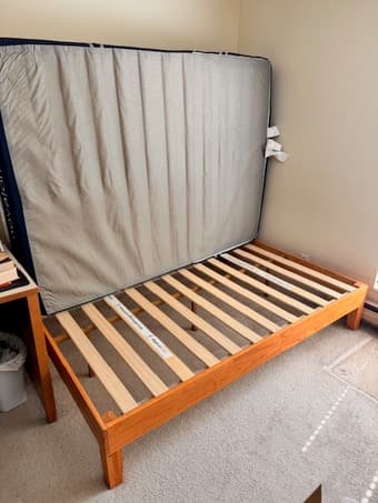 Full size mattress and frame in excellent condition 4