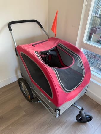 Doggyhut Stroller / trailer 1