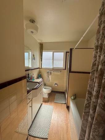 Looking for housemate! Lease ends Aug 31 (~5mo from now) 3