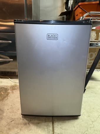 Black and Decker Mini Fridge 3.2 cubic feet - Great Condition - $85 2
