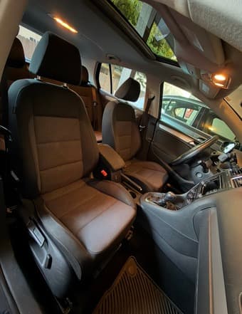 2014 Volkswagen Golf 3