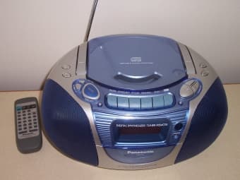 MOVING SALE: Bike, Electronics, Kitchen stuff, Household items & more 1