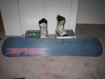 Snowboard, Binding and Boots $200,00 4