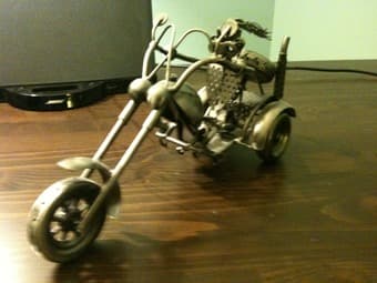 Modern Metal Character Decorations - $5 2