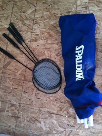 spalding badminton set with case 1