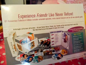 [NEW] FRIENDS : Complete 10 Seasons + unseen and extended episodes!! 2