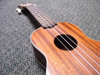 Ukulele Lanikai LU-21 1